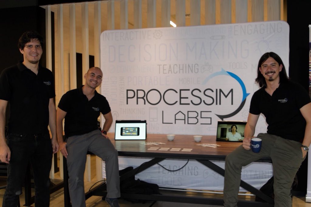 ProcessimLabs's tweet photo. ¡Excelente el EdTech Demo Day de ayer! Gracias a todos los que pudieron acompañarnos 🎓🤓. #EdTech #startup #startupchile #g19 #mobilesimulations https://t.co/6B6EFBw4Di