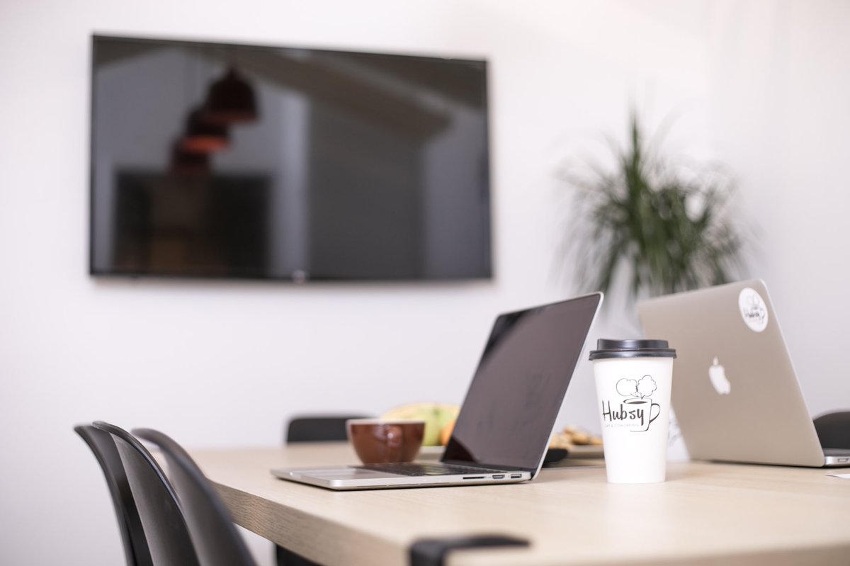 Besoin d'organiser une réunion au coeur de Paris? 
Hubsy vous propose de nombreux espaces privatifs ! 
Venez les découvrir sur hubsy.fr/booking 👨🏻‍💻👩🏼‍🏫