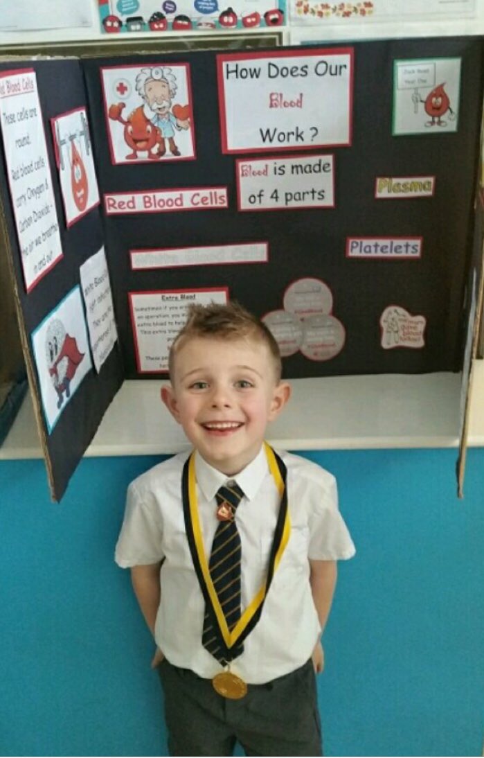 natalieWMCN's tweet image. So so proud of my Jack winning a gold medal @ogdentrust science fair today @unibirmingham. He has had a fantastic day, full of excitement and enthusiasm for what he has learned today. #inspiringourchildren #science #proudmum #science