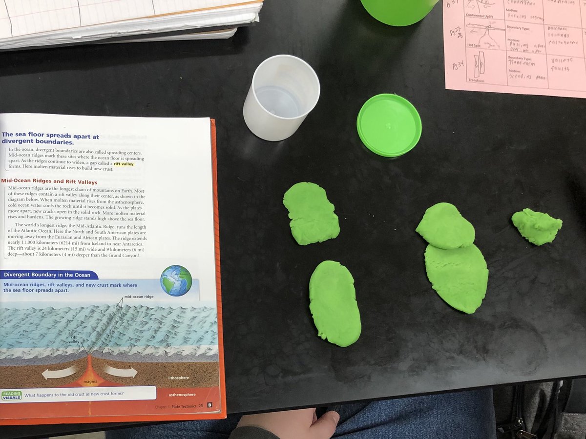 BShewScience's tweet photo. Using play dough to model plate boundaries. So far my 8th graders haven’t decided to eat it...so that’s a success! 👨🏻‍🏫 https://t.co/72JKFx90wg