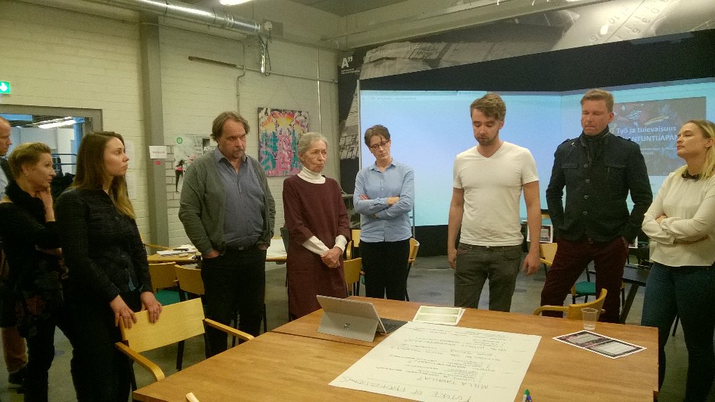 LeenaBjorkqvist's tweet photo. #Metropolia Kulttuurituottajat mukana visioimassa työn ja osaamisen tulevaisuutta. #4progress #Osuma #XAMK https://t.co/NRRmBvJmw7