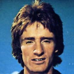 ArabArchiveDUFC's tweet photo. #ArabArchive Player Profile - Graeme Payne
Apps 293 Goals 21
https://t.co/j1lroIAKdb https://t.co/n56Y4OduqV