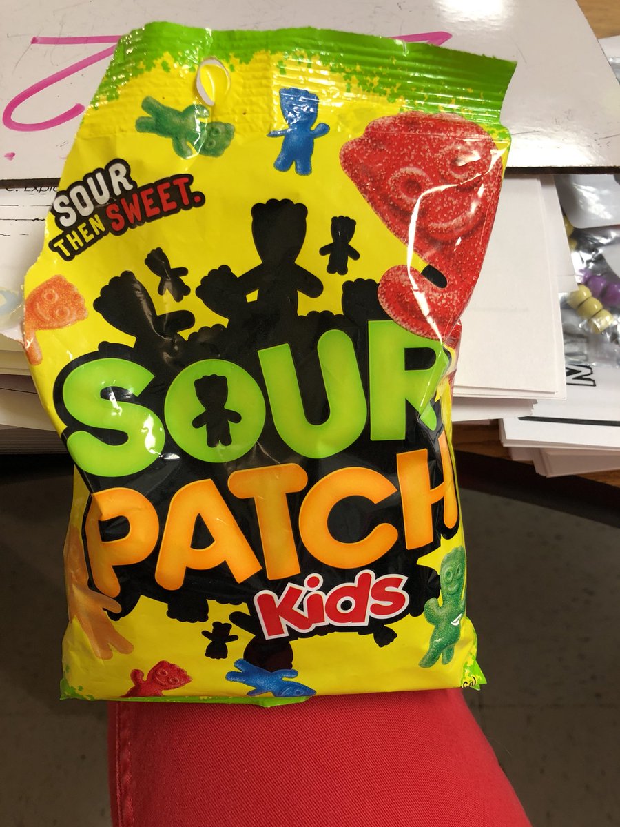 jperry1133's tweet photo. When a coworker brings you sour patch kids because youβve been craving them all week. ππ»Thursday made! Thanks @MindyDeprospero ππ»β€οΈππΌββοΈ #saekind #kindnessmatters https://t.co/lOf331Ng50