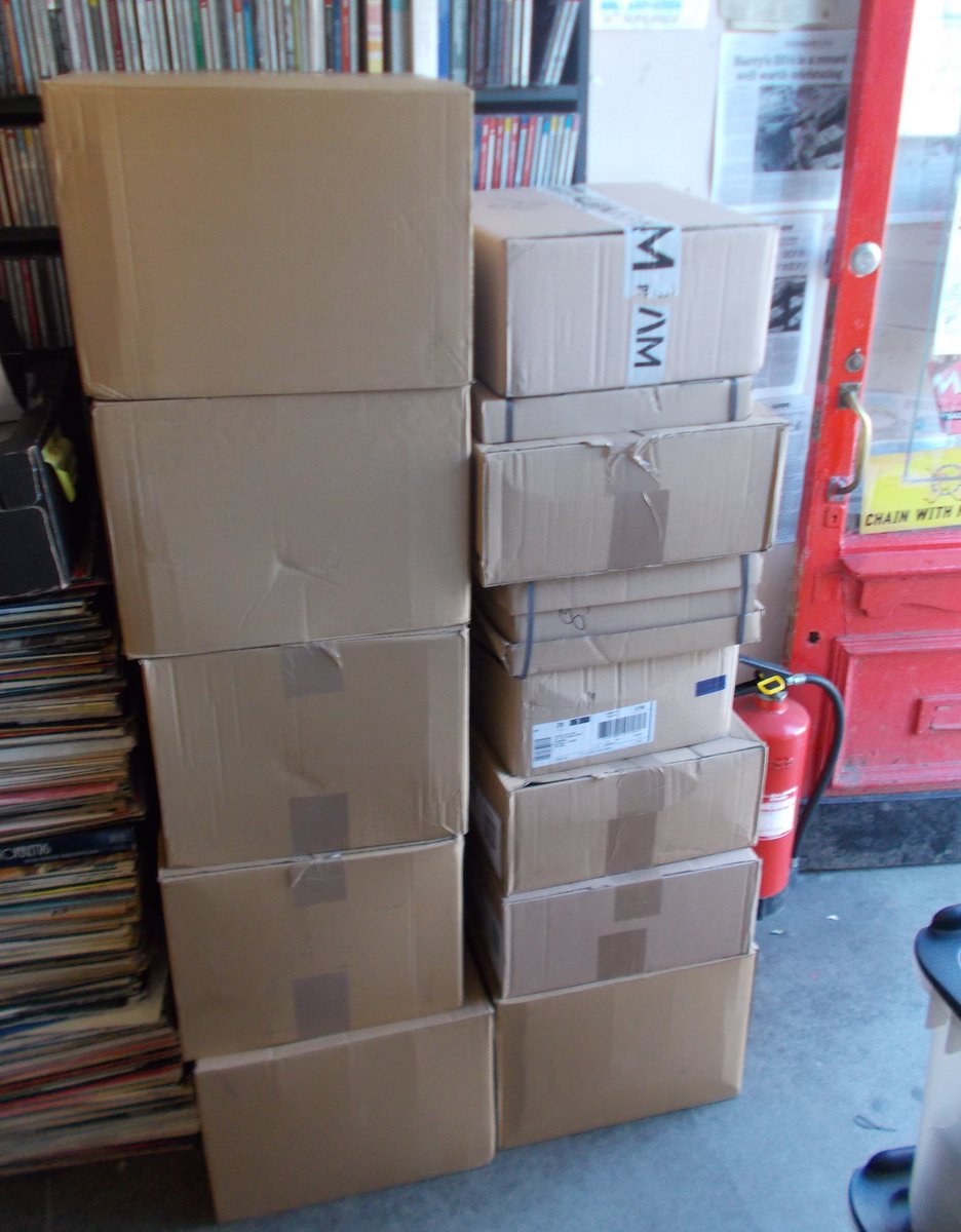 RCSheffield's tweet photo. More STUFF 😬 #RSD18 #BadBack #FieryJack https://t.co/H2cE2mmt6c