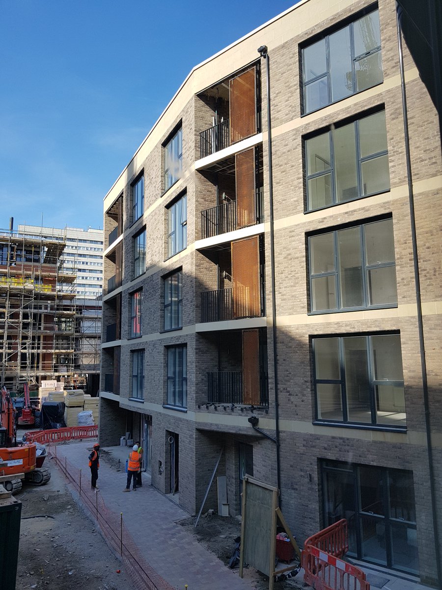 aca_studiosltd's tweet photo. Not bad weather for a #sitevisit! We had a walk around #Camberwell road #southwark with the planners today. #WarmestDayOfTheYear @HydeHousing #Purelake https://t.co/olTDJ9DJnY