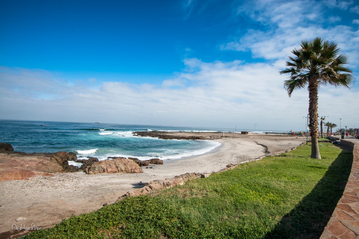 AricaSiempreAct's tweet photo. Hacia el sur de la “Ex Isla El Alacrán”, están tres de las playas emblemáticas de Arica. El Laucho, La Lisera y Playa Brava tienen muchas opciones para disfrutar del turismo en un escenario patrimonial único, con multiplicidad de atributos y experiencias. ¡Ven a conocerlas! https://t.co/YRbqxQzuBE