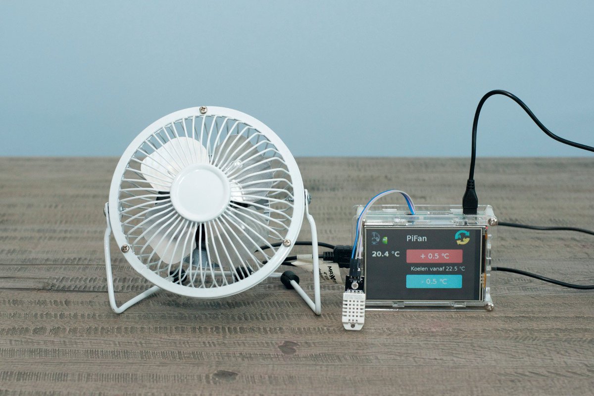 rpimagazine's tweet photo. It's getting warmer here in the UK, so why not build a temperature-controlled desk fan? https://t.co/SgjcFa6i8M https://t.co/aJblglQ1LC