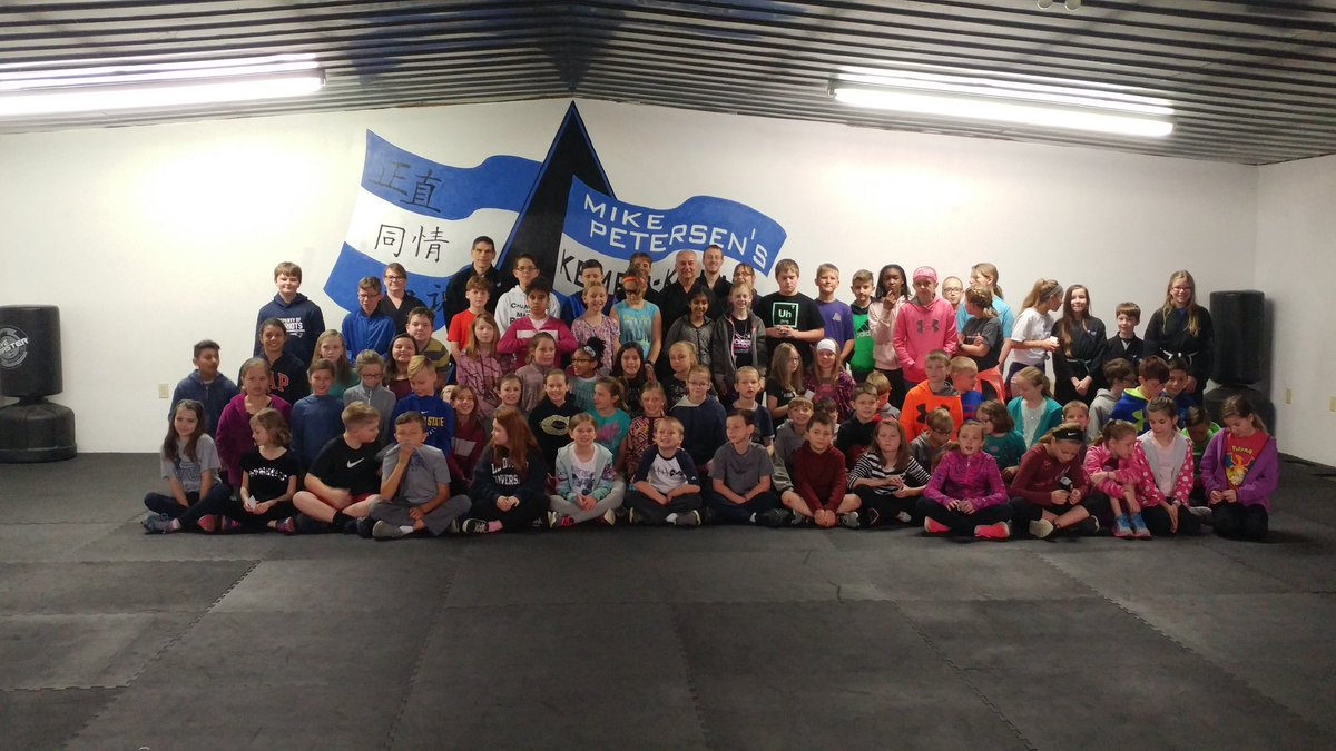 MPKKS1's tweet photo. Awesome time this morning with these sharp students from CES @CburgESCoyotes @MPKKS1 #kempo #karate #ces https://t.co/3VCpzjtNa5