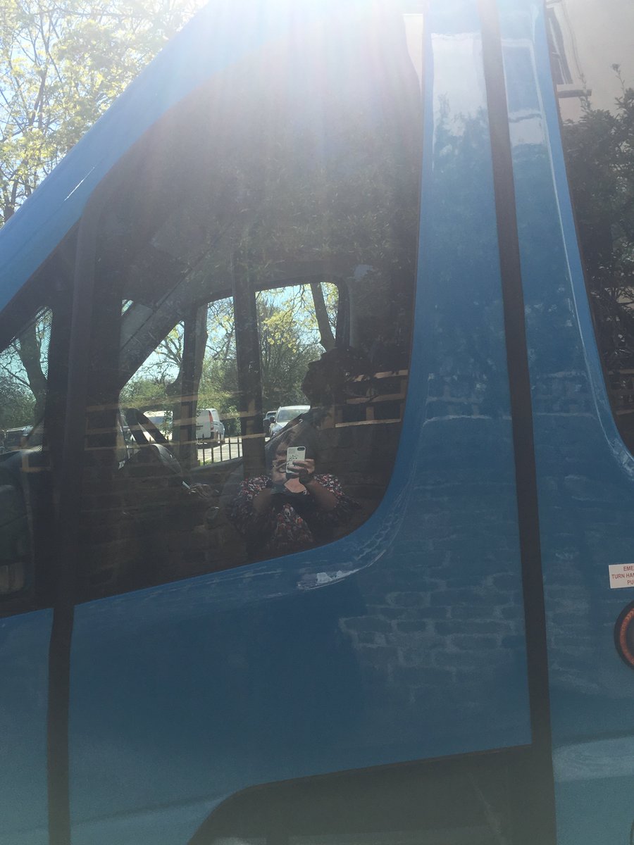 PrimroseHillHub's tweet photo. Engine running, blocking a bike lane, on a yellow line, Prince Albert Road opposite Zoo car park, happening now. Driver fast asleep so must have been here for ages #idling #pollutio https://t.co/G4giai34f7