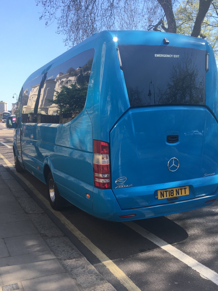 PrimroseHillHub's tweet photo. Engine running, blocking a bike lane, on a yellow line, Prince Albert Road opposite Zoo car park, happening now. Driver fast asleep so must have been here for ages #idling #pollutio https://t.co/G4giai34f7