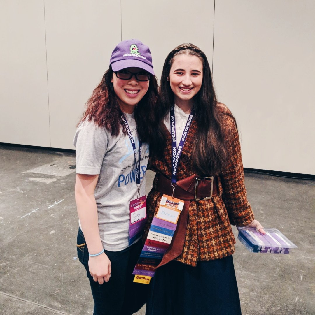 kkinsiderjoy's tweet photo. #BwayConMemories
#BwayCon2018
@bwaycon @Drew_channel https://t.co/pjEaC0JnUI
