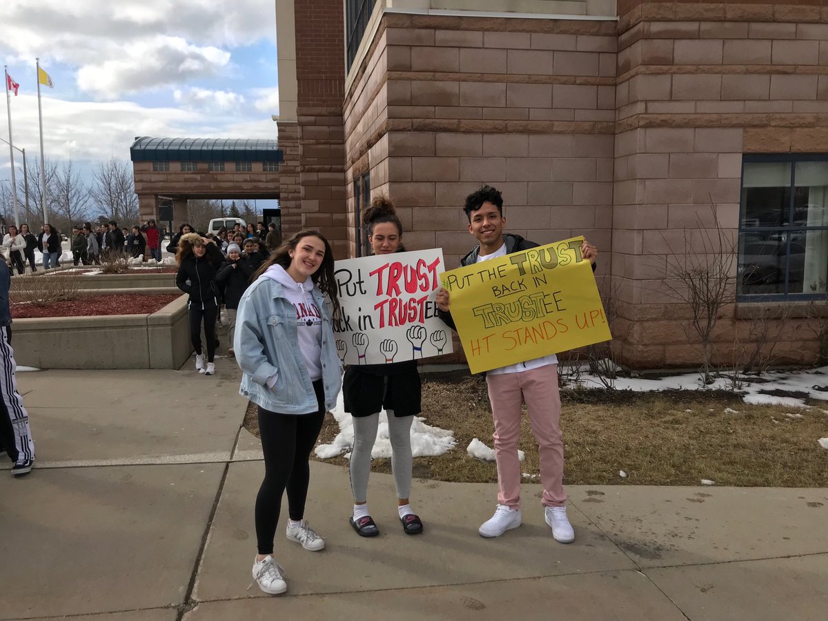 So proud of the amazing <a href="/HCDSB/">Halton Catholic DSB</a> students at <a href="/HolyTrinityOak/">Holy Trinity CSS</a> for planning a peaceful walkout to protest the HCDSB shortsighted fundraising band. Thank you for showing the world what true leadership looks like ❤️