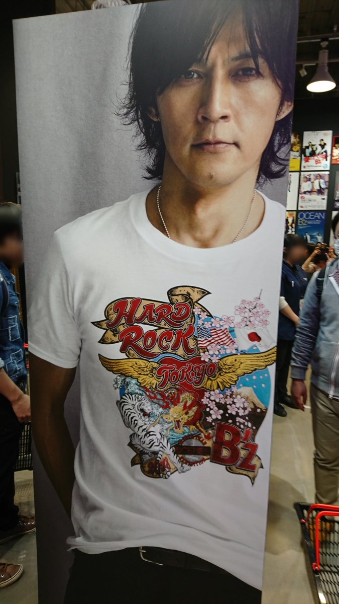 しおじぃ Twitterren Exhibition後期行ったらやっぱりtシャツ買おう Bz 稲葉浩志 30thyear Exhibition Scenes 有楽町インフォス Hardrockcafe Tシャツ これからもbzと共に