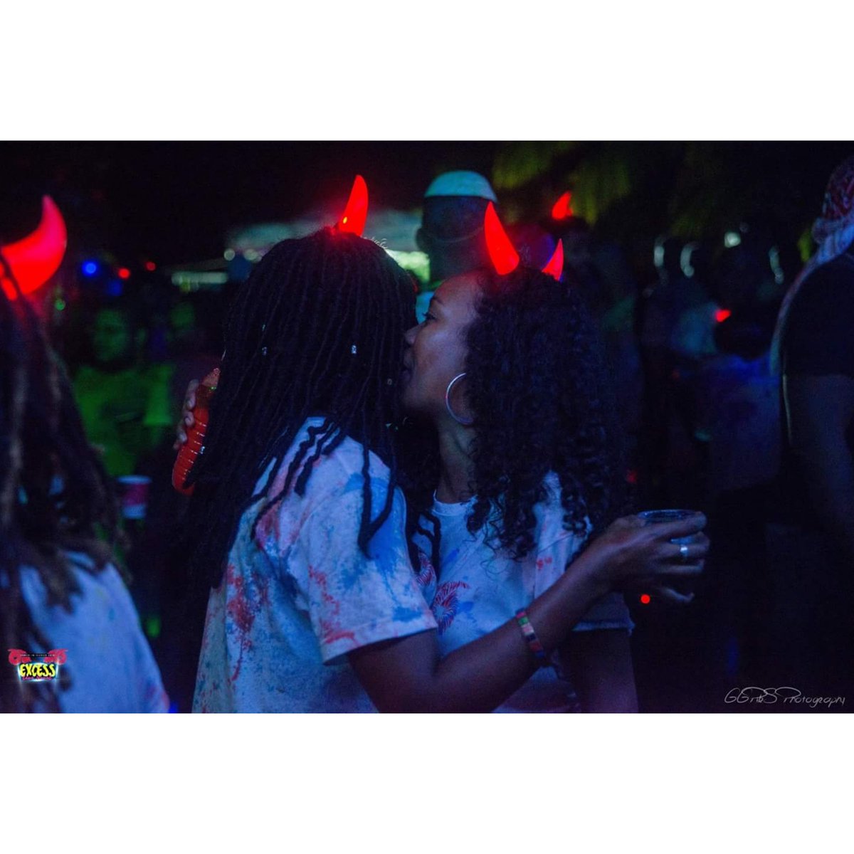 Excess_Events's tweet photo. Joie : émotion agréable et profonde, sentiment exaltant ressenti par toute la conscience.
Synonyme : Excess Spirit
.
.
.
#excess #excessevents #excessspirit #excesslife #color #party #caribbean #fun #guadeloupe #antilles #soca #partysoca #tabanca #followsoca #islandlife #siwo https://t.co/8tO4HUVgsp