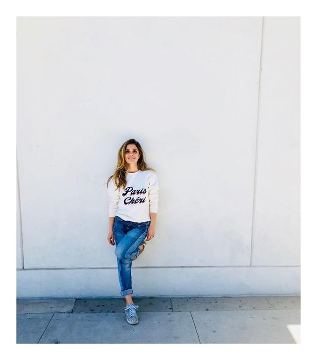 ShiriAppleby's tweet photo. Dreaming of Paris 🇫🇷 #bashparis https://t.co/IGB5KQWBDF https://t.co/0Gli0CrG3P