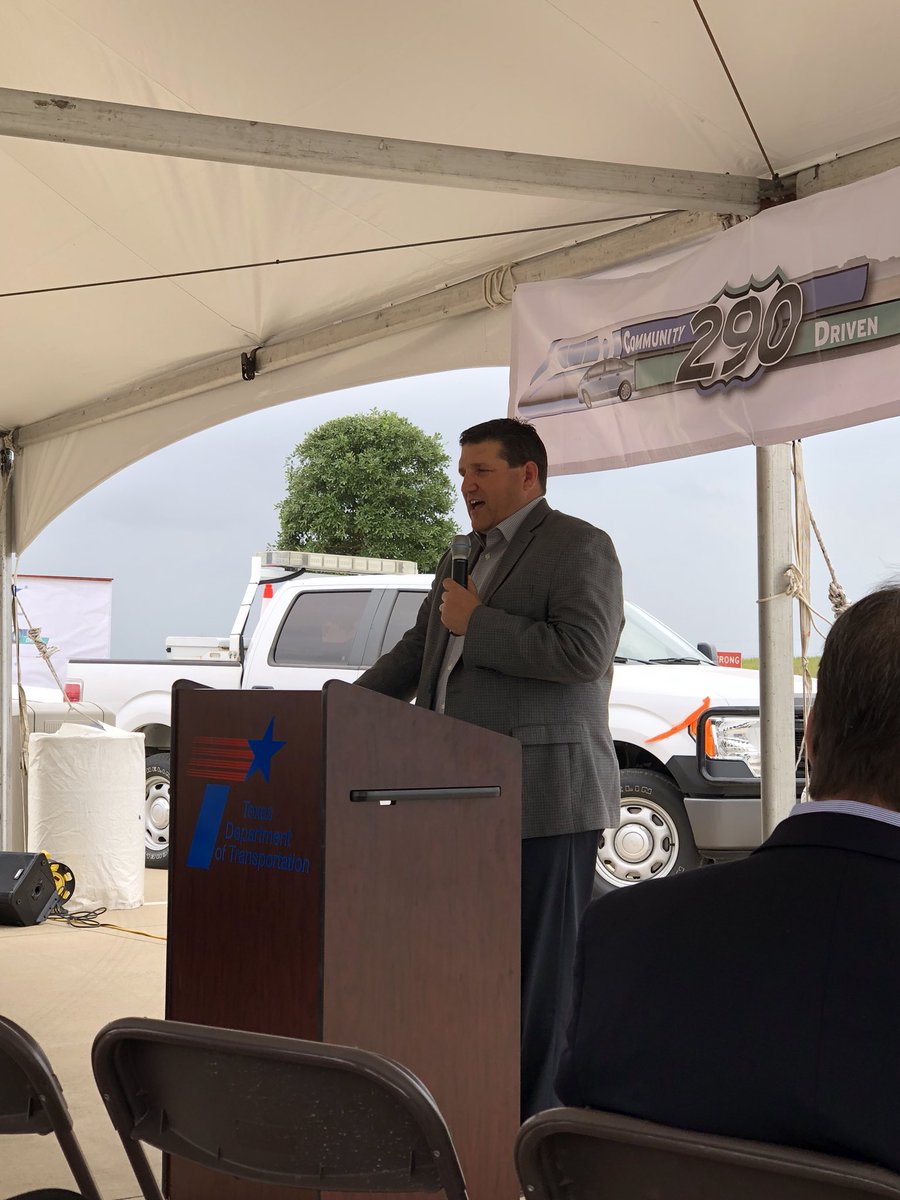 kothon's tweet photo. It was good seeing @wallercojudge at the US 290 ribbon cutting yesterday celebrating progress on the far west segments of US 290. https://t.co/Ob2dqYfSfq