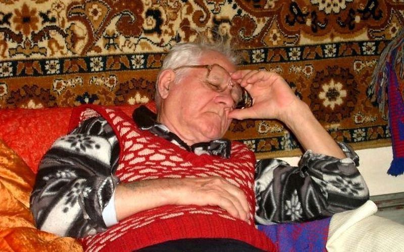 Вашей, картинки старый дед спит