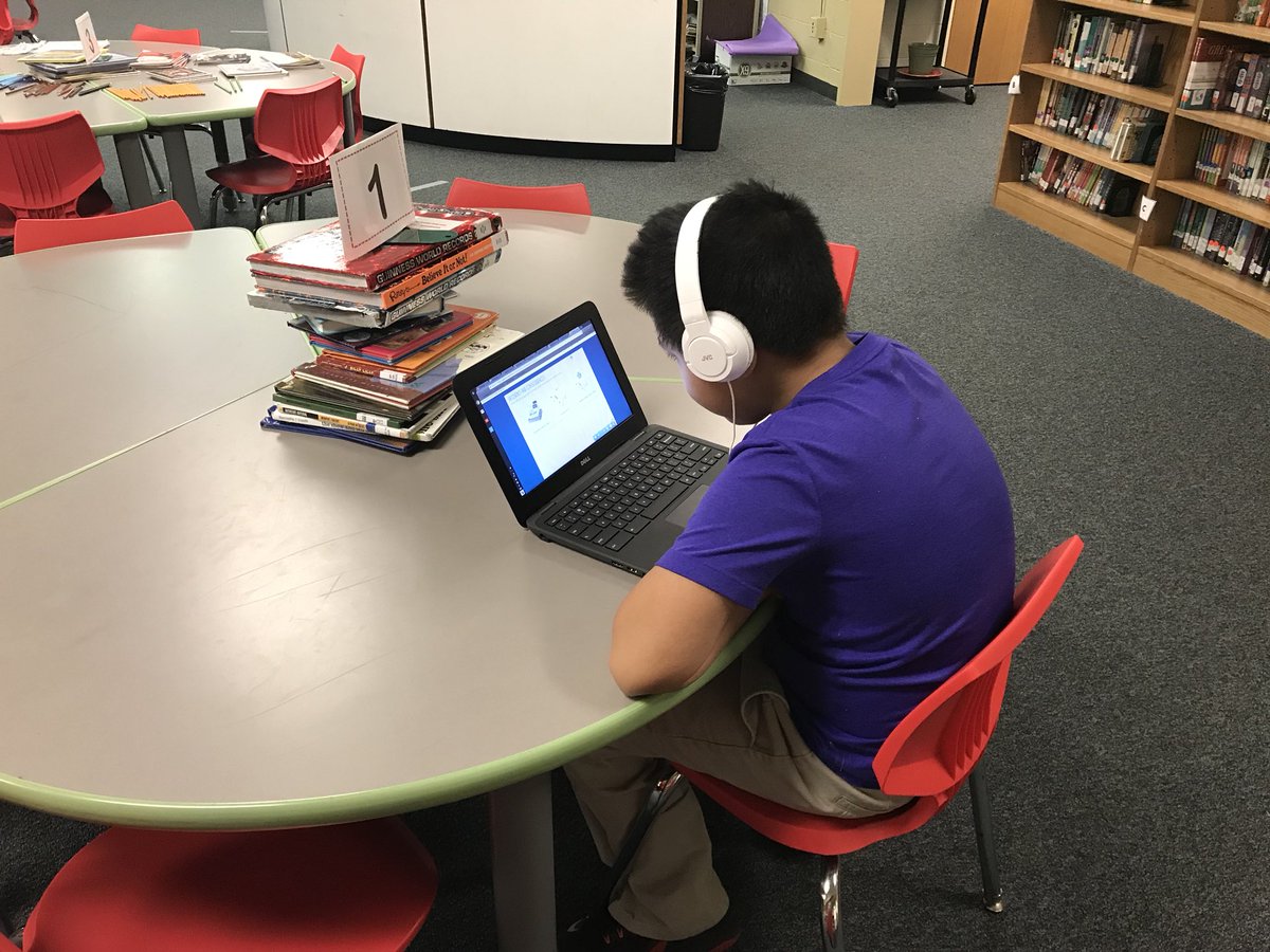 MsJeeter's tweet photo. Financial Literacy Month is off to a great start at @WindsorElem with our 5th Graders! They are enjoying @EVERFI!!! https://t.co/rnmKnSeGDe
