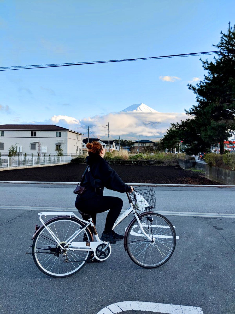alispelleschi's tweet photo. Sold everything I own, booked a one way ticket and left London. This is my adventure. Can follow here: https://t.co/yk3wsKrL6j #starttheadventure https://t.co/XmJQAkSs1q