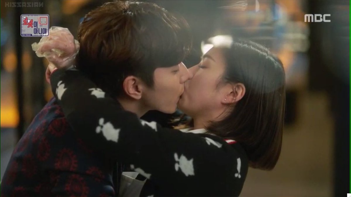 imohyeonjoo's tweet photo. Looks familiar. Okay. No comment haha. #INARSearch https://t.co/E8jhN03QLn
