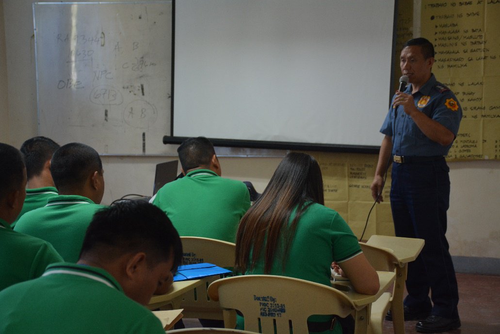 rclo_13's tweet photo. 04-19-2018 PSSUPT ANTONIO RC RCLO13 CONDUCTED LECTURE ON POLYGRAPH (CIC) CL 001-2018 OF PRO13 @CrimeLaboratory https://t.co/PwzZcfoSaC