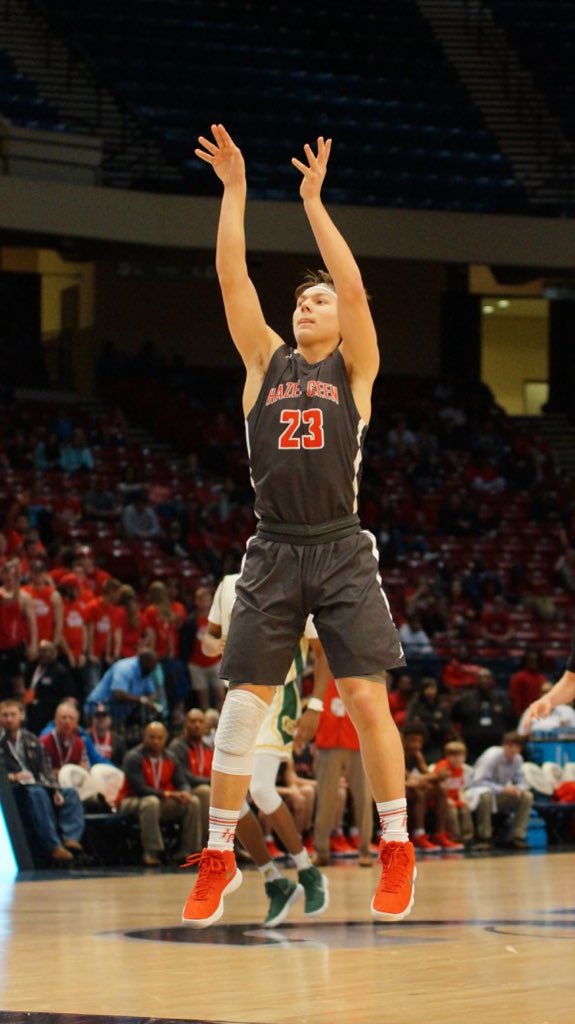 HGBasketball's tweet photo. Happy Birthday!  @jbbeck27 Hope you have a Great Day! #Family https://t.co/JUdpYqD895
