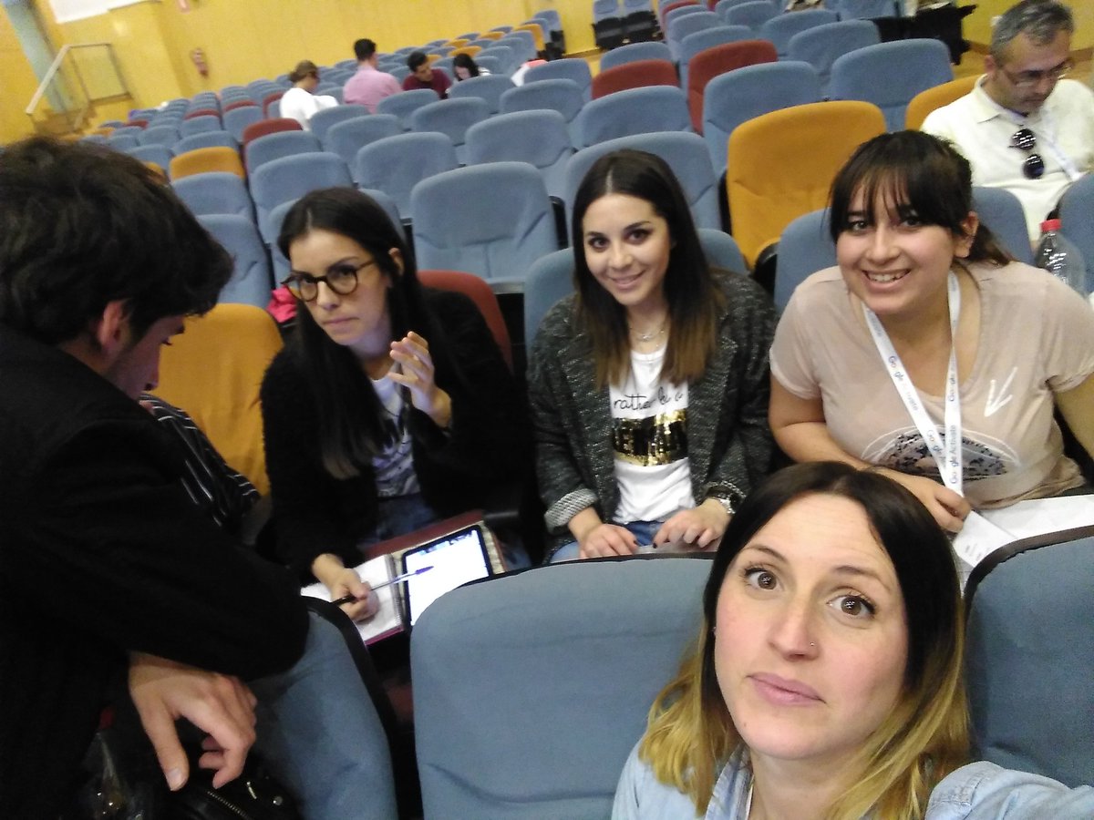 elisaege's tweet photo. @GoogleActivate ya estamos con la práctica del plan de marketing digital #Grupo13 #ActívateMurcia
@LauraCuestaCano https://t.co/AtynprhH33