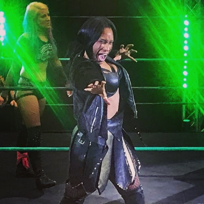amazonayesharay's tweet photo. Raor, grrrrr agggghh π€π€π€π€ ππΎππππ»π Always #livetobedifferent #deadliftdiva and #thephysicalspecimen
The ONLY Englishπ¬π§ rep for the #MaeYoungClassic
#AyeshaRaymond
#wwe
#wwenetwork
#lotsc
#phantomfitnessfriends
#phantomroll
#headbanding4life
#powerbomb
#wewantwar https://t.co/V96oVxFEM1