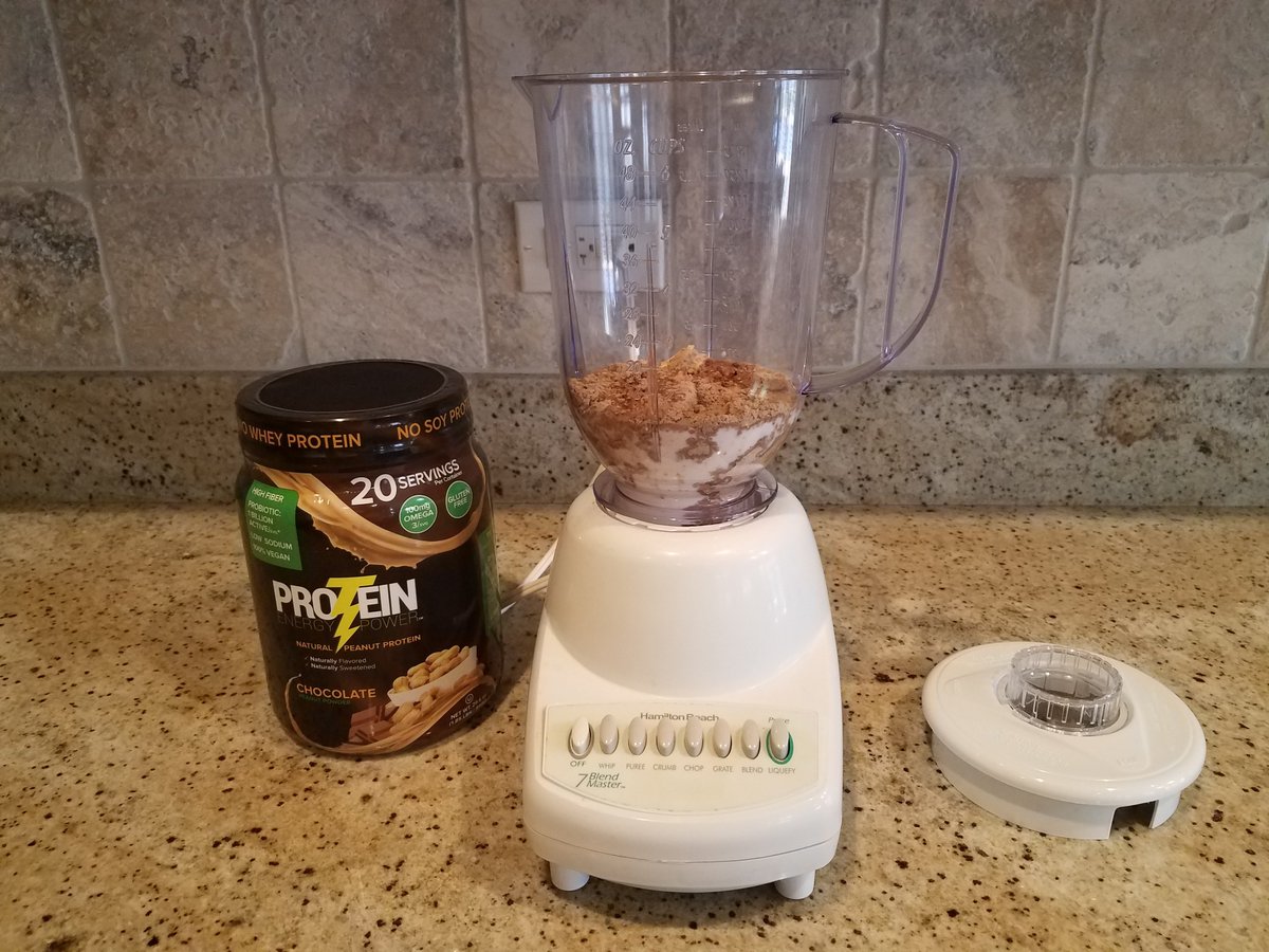 ProteinPlusLLC's tweet image. If you love the taste of #peanutbutter and chocolate but want to eat healthy, try Chocolate Protein Energy Power! It tastes amazing and you won't feel guilty drinking it! Now available on Amazon.com in 20 serving containers and single serve 6-packs!!