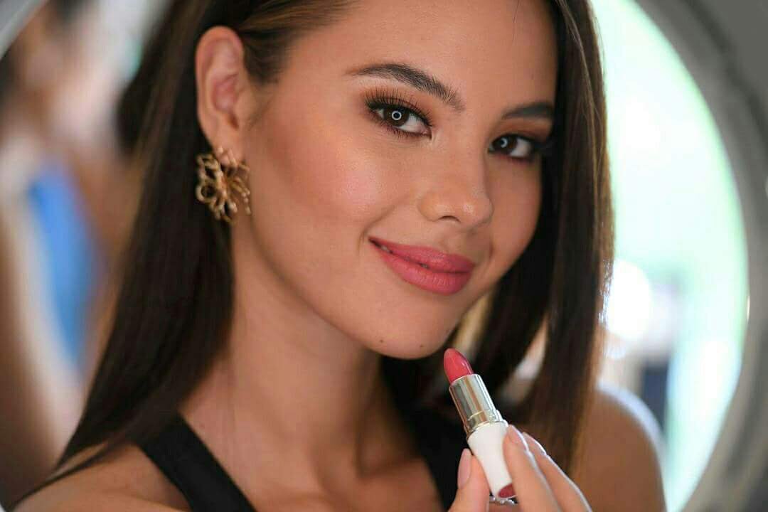 Papillonland's tweet photo. Miss Universe Philippines 2018
คล้าย ญาญ่า อุรัสยา มากกกก สวยยย
#MissUniverse #missuniverse2018 #urassayas https://t.co/rV4CBKazyl