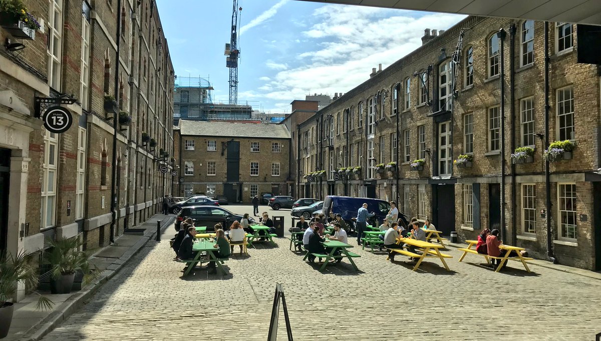 WSLeathermarket's tweet photo. Summer has begun at #LeatherMarket ππ #CourtyardViews https://t.co/uuXq2XrMzC