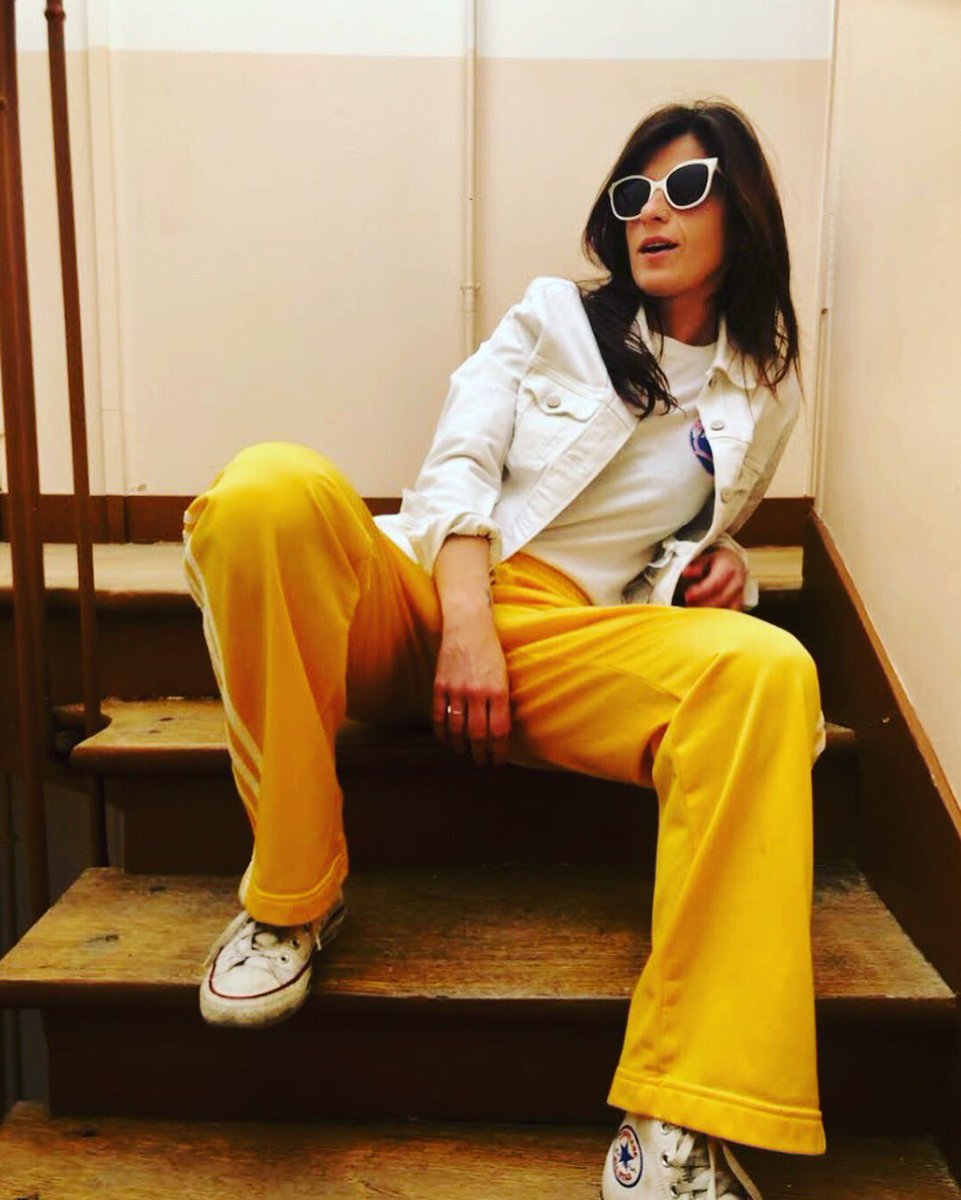 Vintage Time avec cosmicmathilda.vintage sur Instagram. 🤟😎🤟
