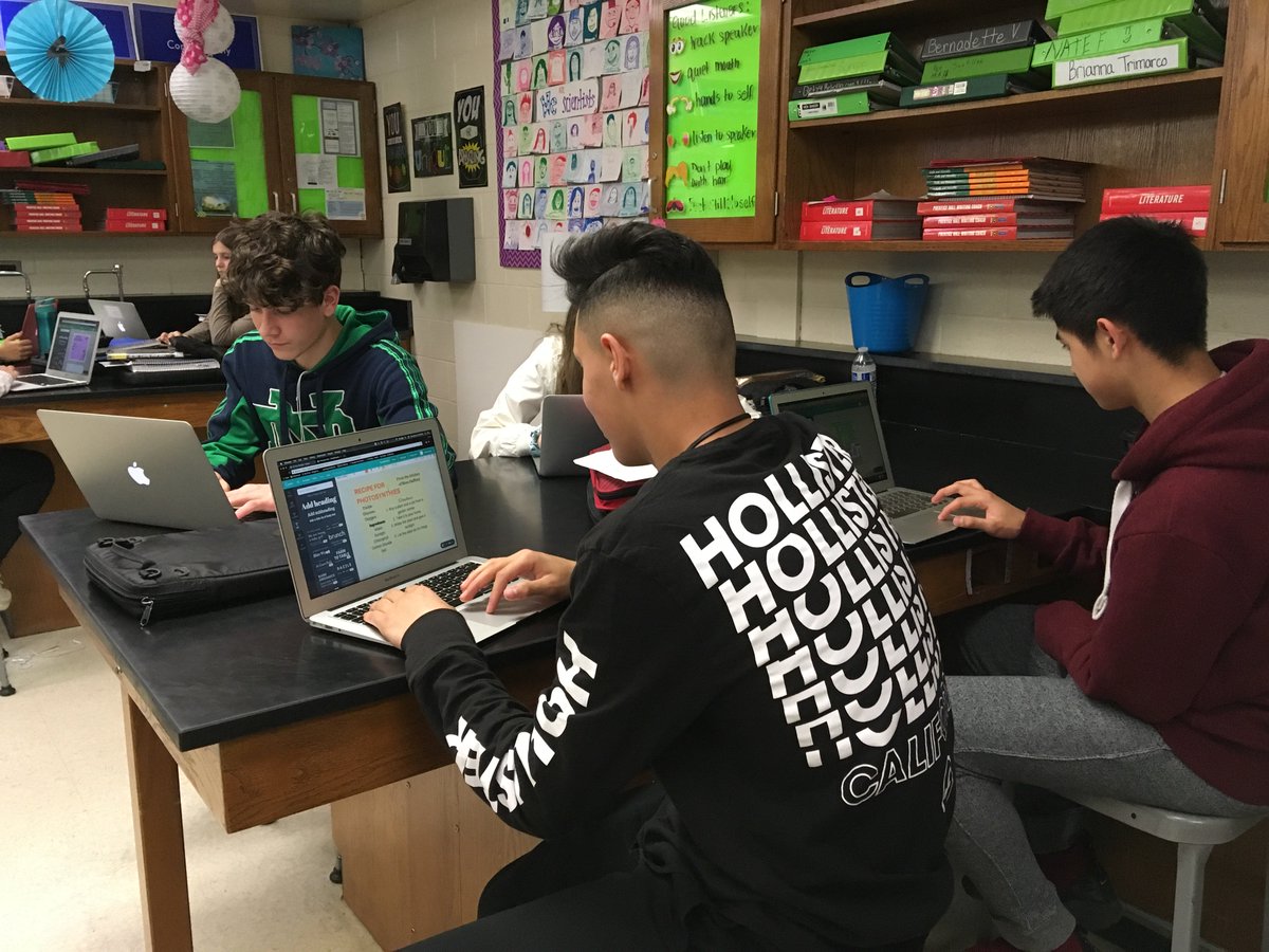 wittymcwit's tweet photo. Making recipe cards for photosynthesis!
@CCSD93 @jaystreamIC @JayStreamPBIS @Jayactivities https://t.co/0rzW3oGm98