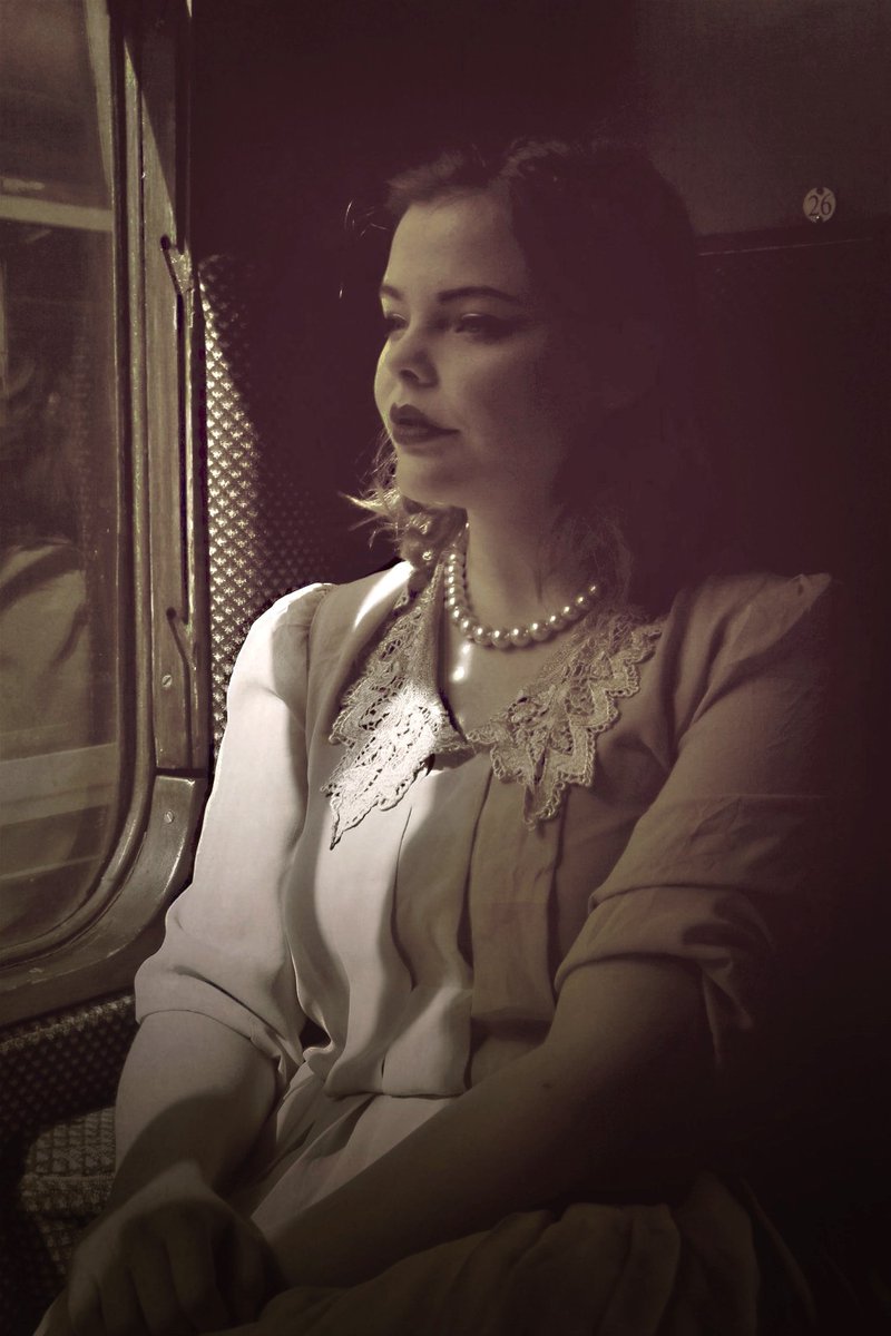 TW_Bristol's tweet photo. Vintage model shoot @AVRbitton #goodnightsweetheart #ww2 #sepia #bristolmodels https://t.co/gUPdpaCrS2