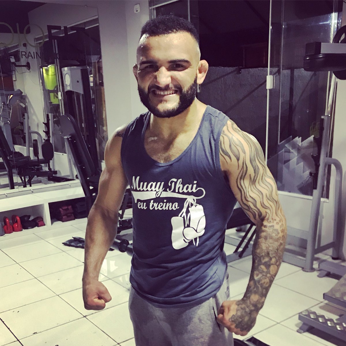 johnlineker's tweet photo. Bora secar, ficando forte dia 12 de maio está chegando galera heyyy pra cima 👊🏼💥
.
.
John Lineker vs Brian Kelleher .
.
#ufc #ufcbrasil #ufc224 #ufcrio #teamlineker #maosdepedra #johnlineker #ocsjj #hosft #boxe #muaythai #wrestling #jiujitsu #dieta https://t.co/LbWXlWa5Ei