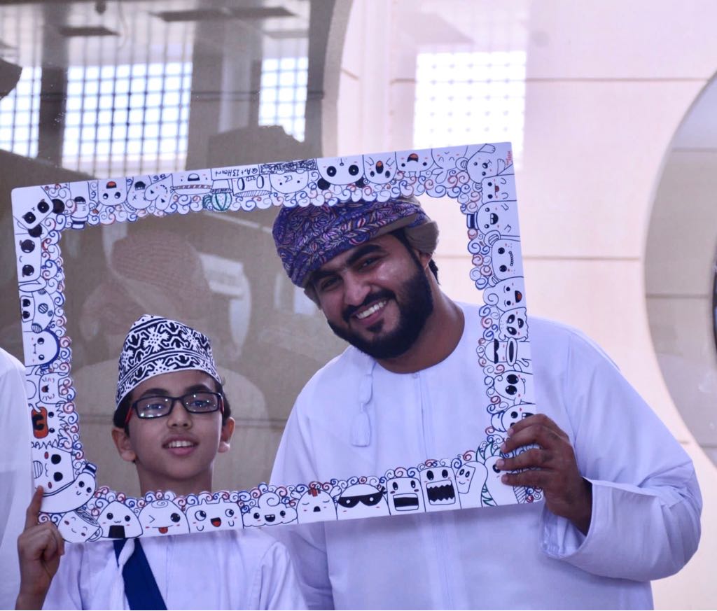 SQU_ETG's tweet photo. خلف كل صورة قصة... وتفاصيل عفوية شهدها المكان وخلدتها العدسة... #الملتقى_التكنولوجي_11 ستبقى تفاصيلك الصغيرة محفوظةً في الذاكرة✨
#smart_gadgets https://t.co/Wm9LedSSE0