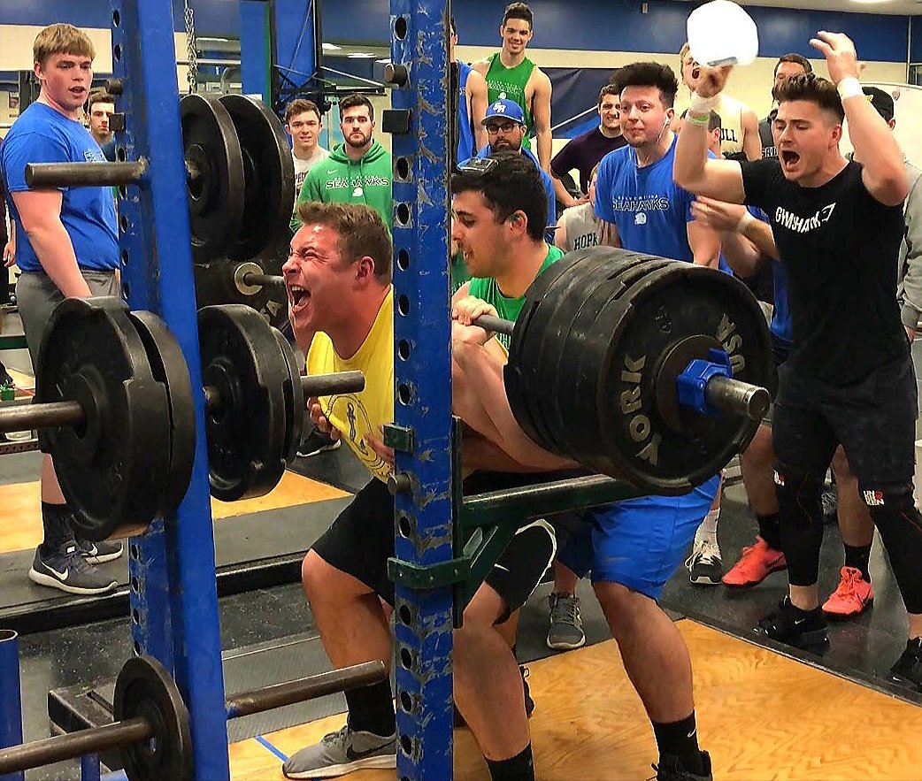 Salve_Football's tweet photo. Bending some bars today for our squat max! Great work, great energy, great results #WinNow #footballisland #chaosonthecliffwalk #birdgang https://t.co/NJj5GYdKer