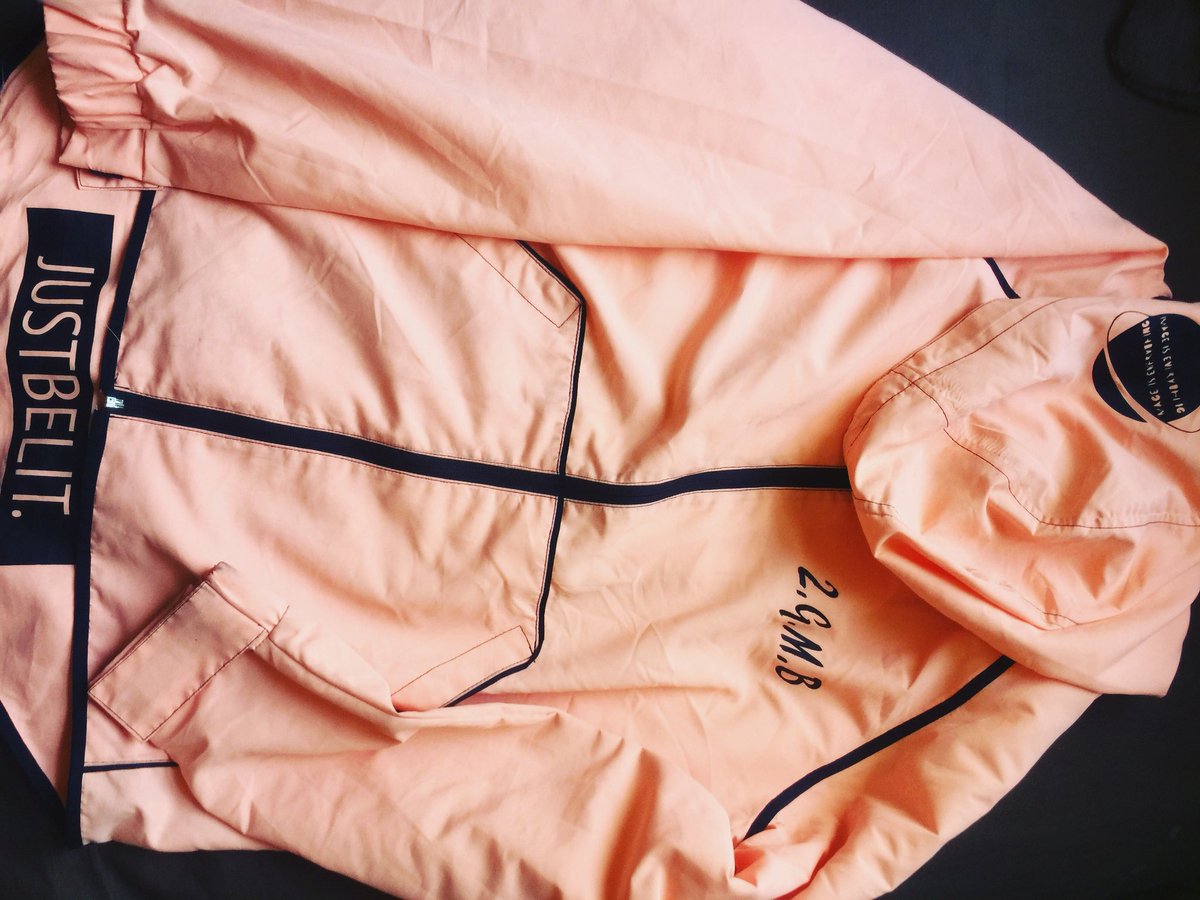Wildyy_GMB's tweet photo. Peach WindBreaker #ImageIsEverything #IIET #2GMB https://t.co/Fdss68Jfcw