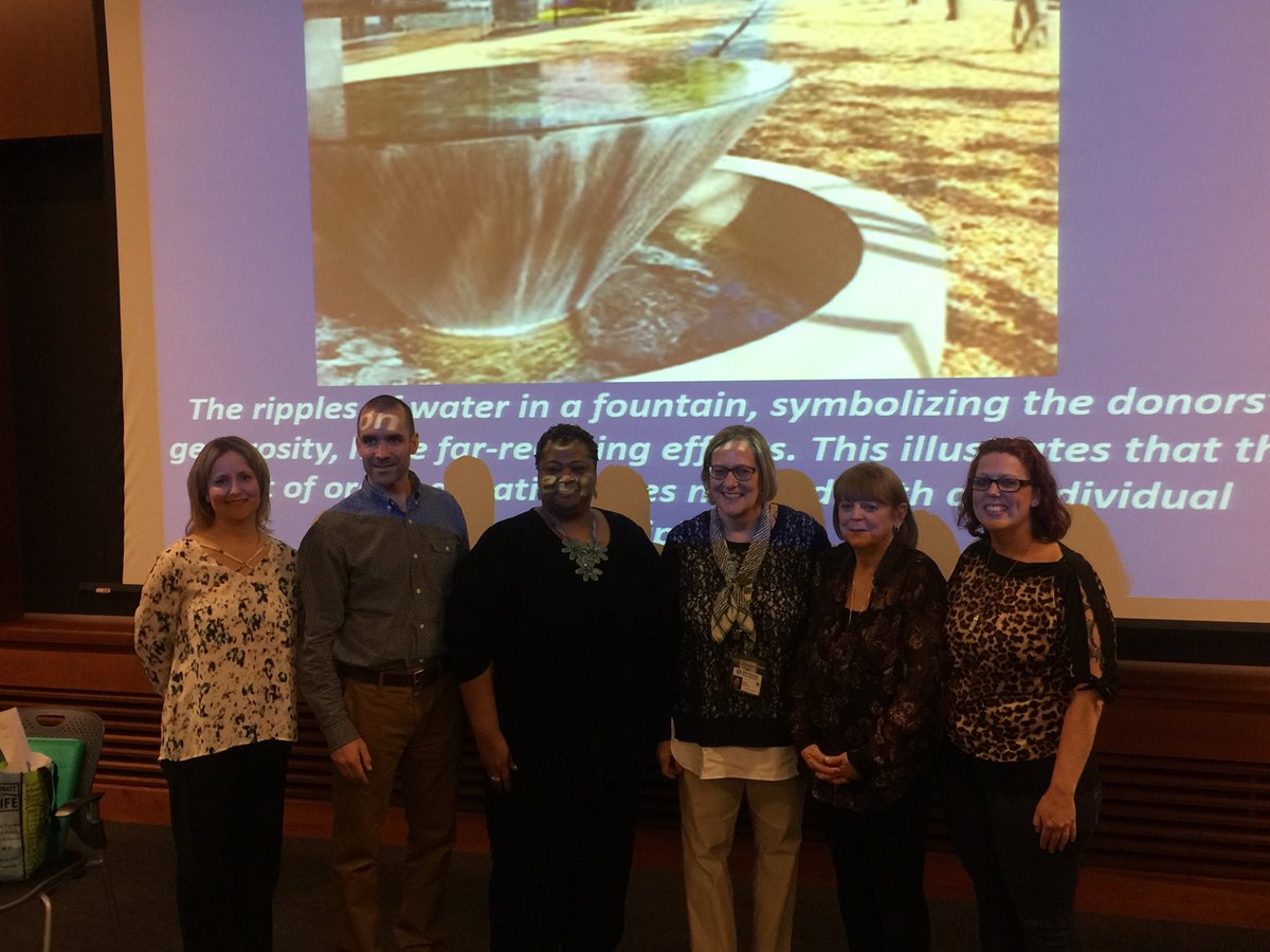 kcmat5's tweet photo. Honored to be among these wonderful, giving individuals. Today, at YNHH, they shared “Why they said YES to donation.” Living and deceased donors save lives! https://t.co/BABb7wsqO6