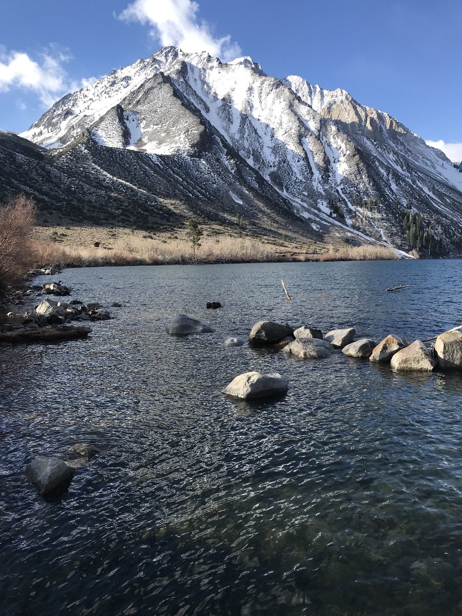 visitmammoth's tweet photo. This morning at @Convict_Lake was 👌
#NoSmallAdventure https://t.co/BmGkNEecsV