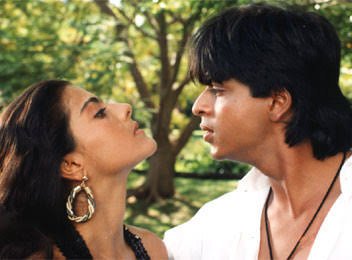 iamSRKEgyptFC's tweet photo. #Baazigar O Baazigar

#SRK #SRKajol #SRKPictureTreasure #SRKMuVyz #SRKFlasback #SRKThrowback #90s #Bollywood  #SRKEGYPTARABFC

@iamsrk @KajolAtUN @TheShilpaShetty @iamjohnylever https://t.co/Sms5C1XFtj