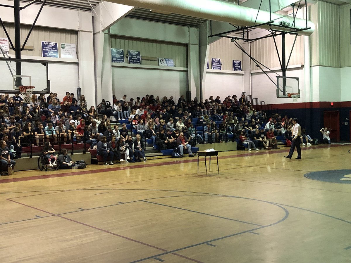beachji's tweet photo. DBS learning about distracted driving! Thank you Mr. McMichen and Manuel and Thompson Law Firm! @BozemanSchool @bozemanband @BozemanAg https://t.co/6o1dtKUUNg