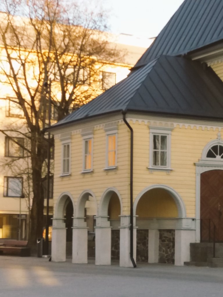MaipuMaire's tweet photo. Lappeen #MarianKko hallitsee keskustaa☀️sovussa #EKOP kanssa💕🌝@IrmeliKaija @PulmuM @annelitiainen1 @maija_ku @AnneHirvonen1 @JohannaKukka https://t.co/zw69Y1PGri