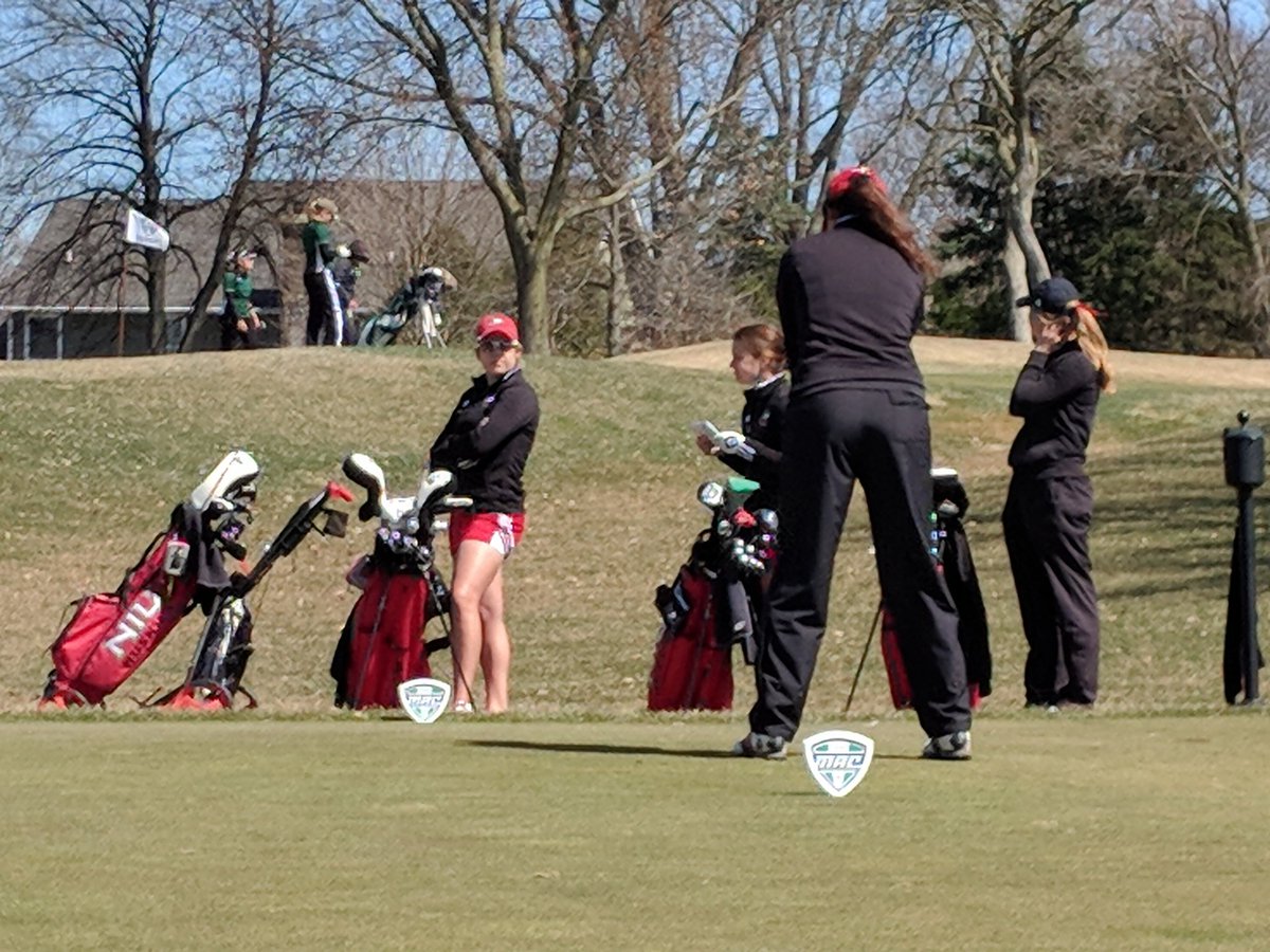 NIUAthletics's tweet photo. The @NIUWomensgolf team ready to take on the #MAC starting Friday @napervillecclub #practiceround #warmingup #GoHuskies #MACWomensGolf https://t.co/a0pahb7R4h