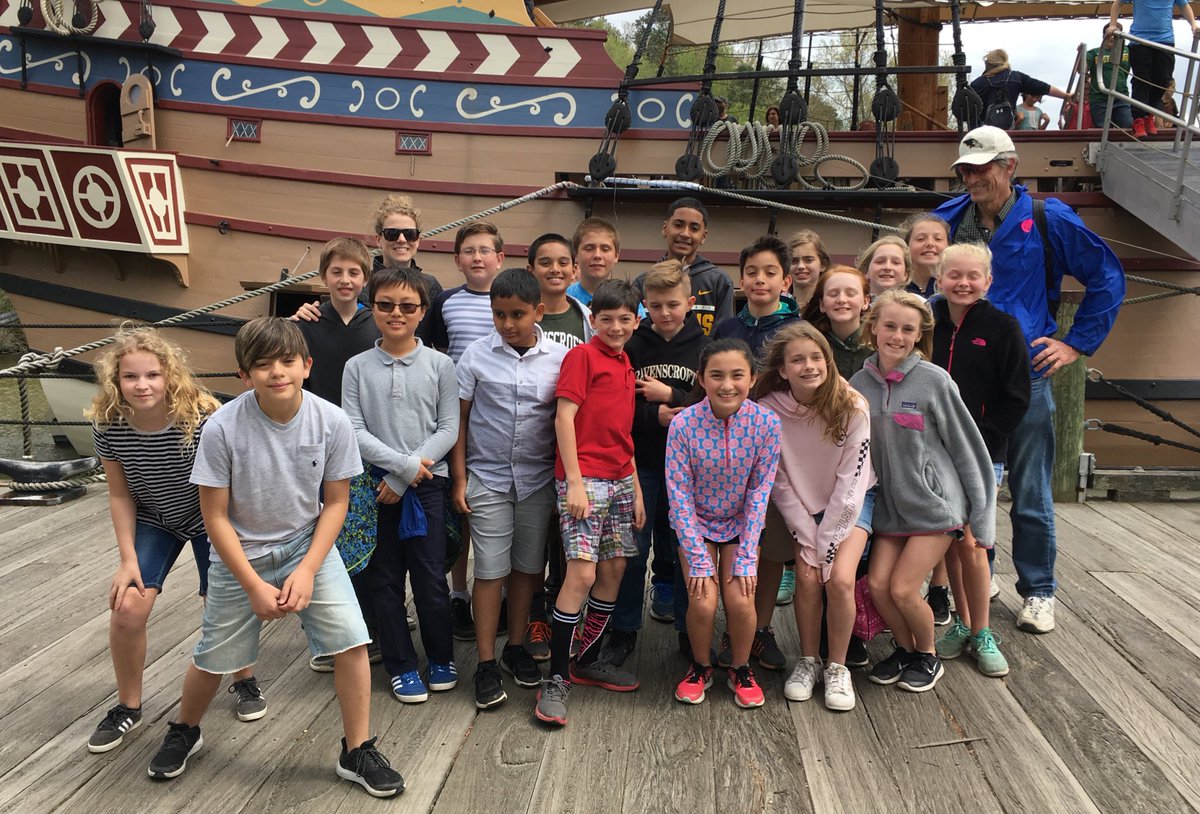 CounselTheRaven's tweet photo. Pretty special feeling when your tour guide gives the best compliment to your group for “bringing her tremendous joy in how engaged and polite they are.”  Proud of our 5th grade Ravens! On to Williamsburg! #WhyRavenscroft #huzzah! https://t.co/T9WFIDOVnG