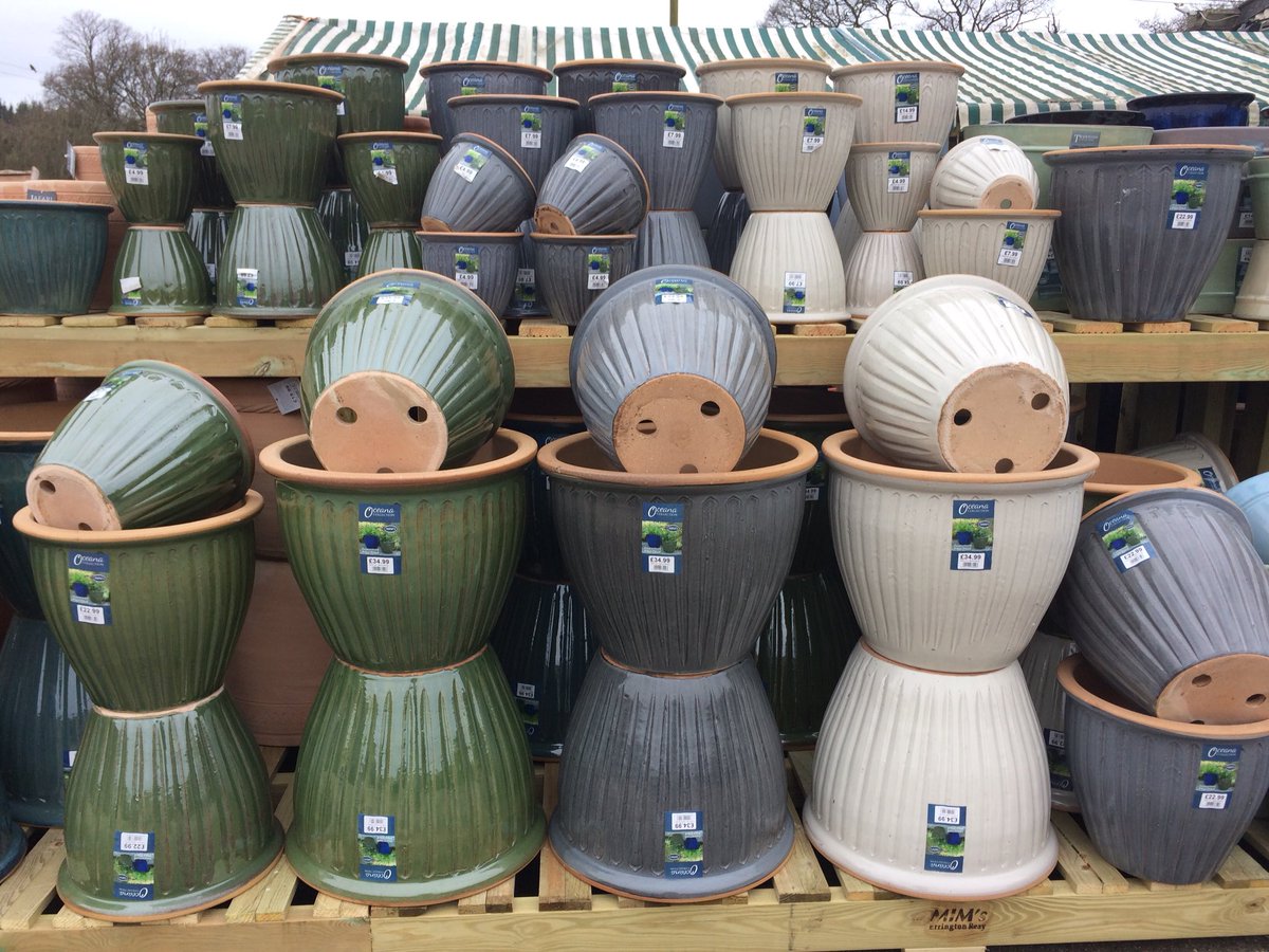 VinesFarmShop's tweet photo. We have so many new exciting products in store, so let’s get out in the sun and get busy in the garden! #homegrown #seeds #compost #gardening #springtime https://t.co/S53TRG1uKO