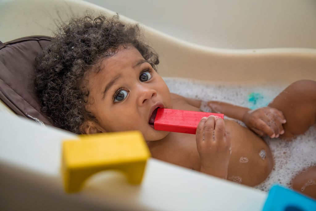 MalikMarcell's tweet photo. My little guy chubbs is going to be in front of the camera for sure! Quick bath shoot I did of him recently.
#russellbloodline #kairo #chubbs #bathtime #babies #730kids #730BHC #730vision #730bros #730angels #midastouch #atlanta #film #musicvideo #redepic https://t.co/VsywHMG5hC