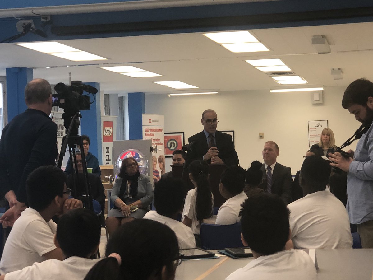 CSD31SI's tweet photo. Thank you ED Moran for leading this vision for the #BPHoS your leadership inspires us all! #InspireD31 https://t.co/X9KXXIWtRV