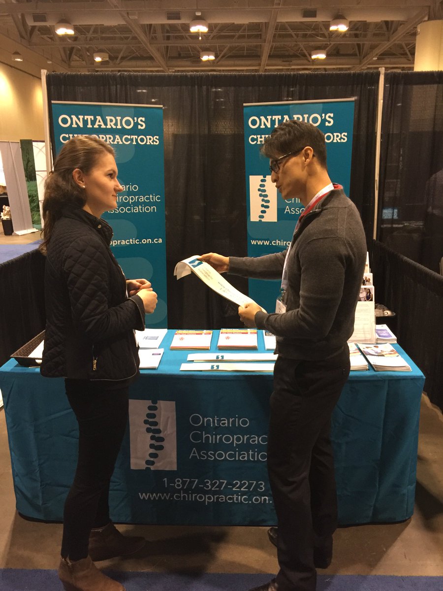 ONChiroAssoc's tweet photo. Thank you to our CELP volunteers who participate in trade shows, conferences, medical &amp; community events – your work is making an impact! #ChirosCare #NationalVolunteerWeek https://t.co/8vUsqFpM0b