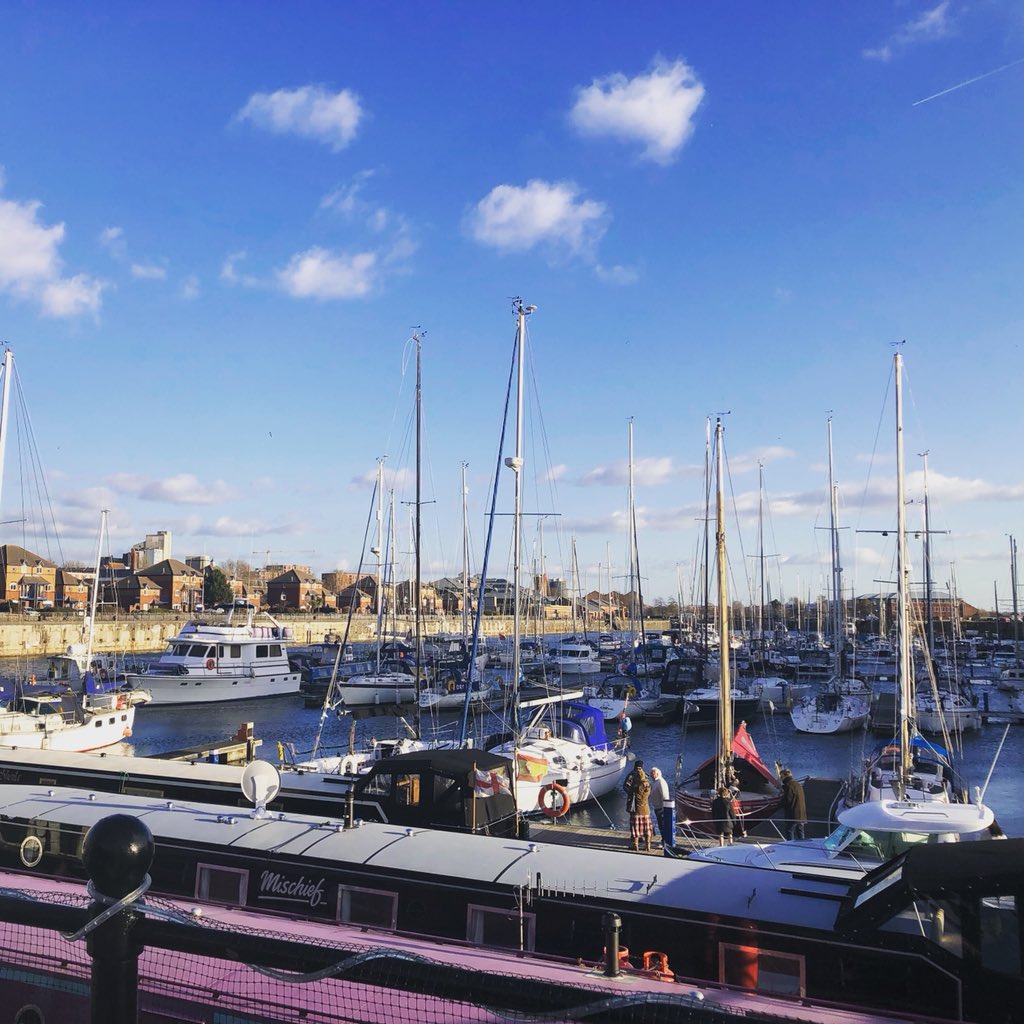 Days like today 🙌🙌🙌 #hottestdayoftheyear #liverpoolcity #liverpool #feelinghothothot <a href="/LiverpoolMarina/">Liverpool Marina</a> <a href="/TheYachtClubLiv/">TheYachtClub,Liv</a> <a href="/LiverpoolGroups/">Tourism Liverpool</a> <a href="/LpoolMarketing/">Old account. Please follow @DestinationLCR</a> <a href="/LifeLiverpool/">Life In Liverpool</a>